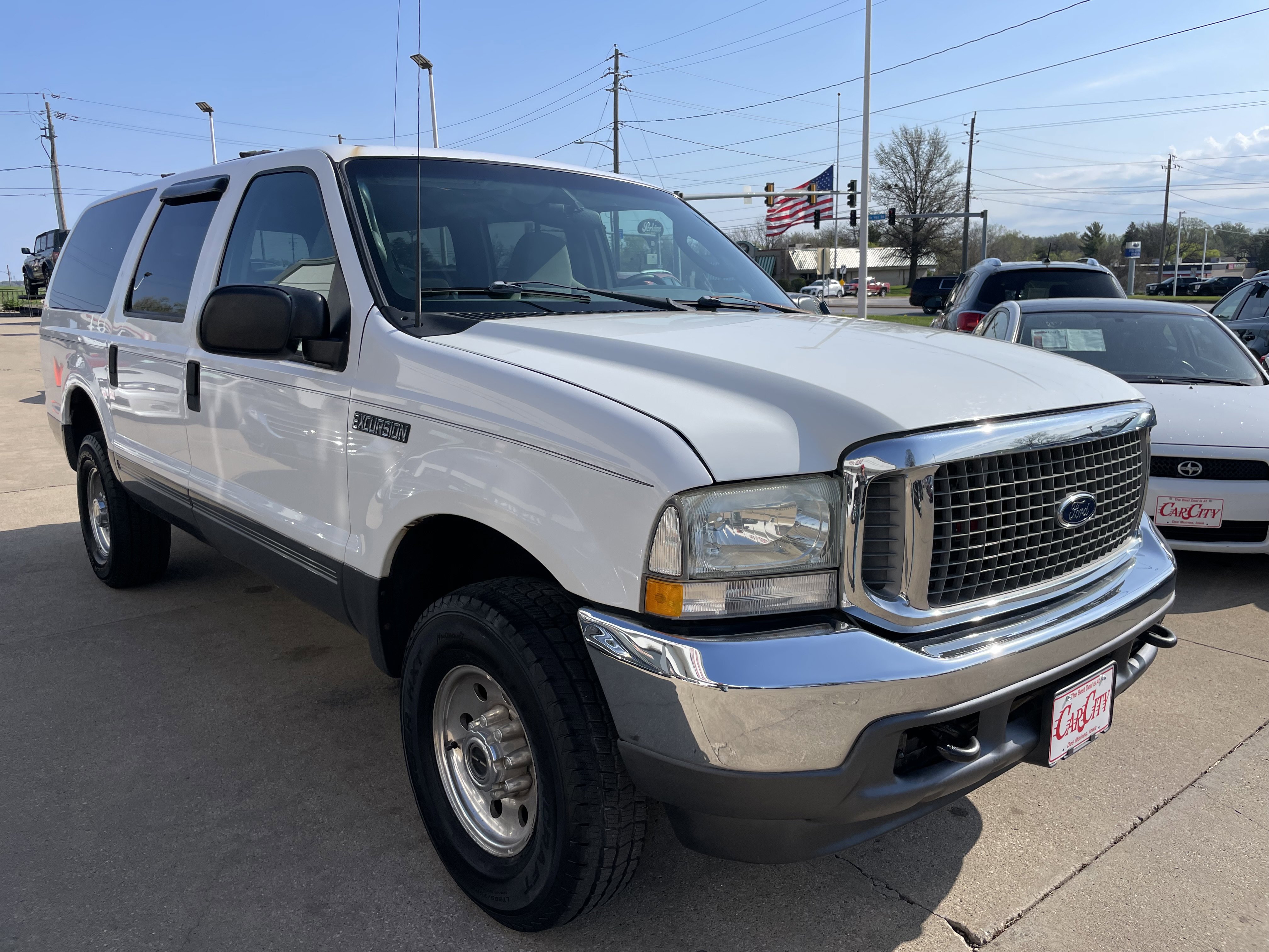 Used 2003 Ford Excursion XLT image 6