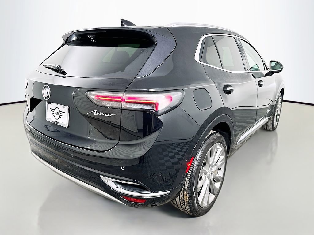 Used 2022 Buick Envision Avenir w/ Technology Package II image 5