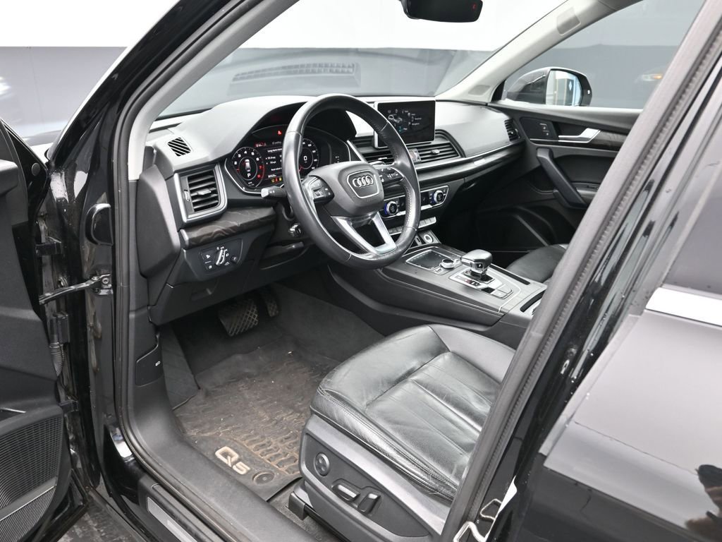 Used 2020 Audi Q5 2.0T Premium Plus image 4