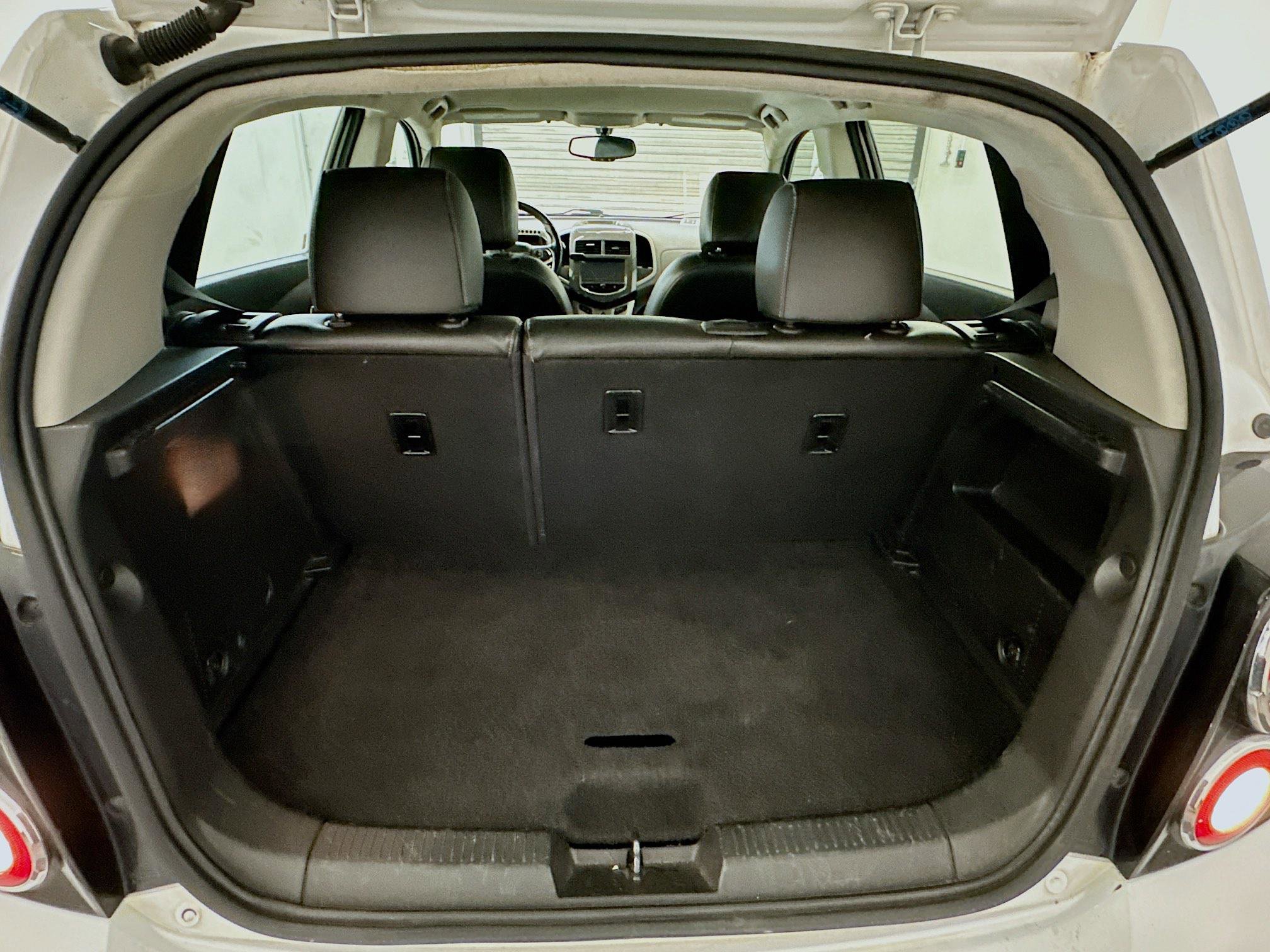 Used 2015 Chevrolet Sonic LTZ image 29