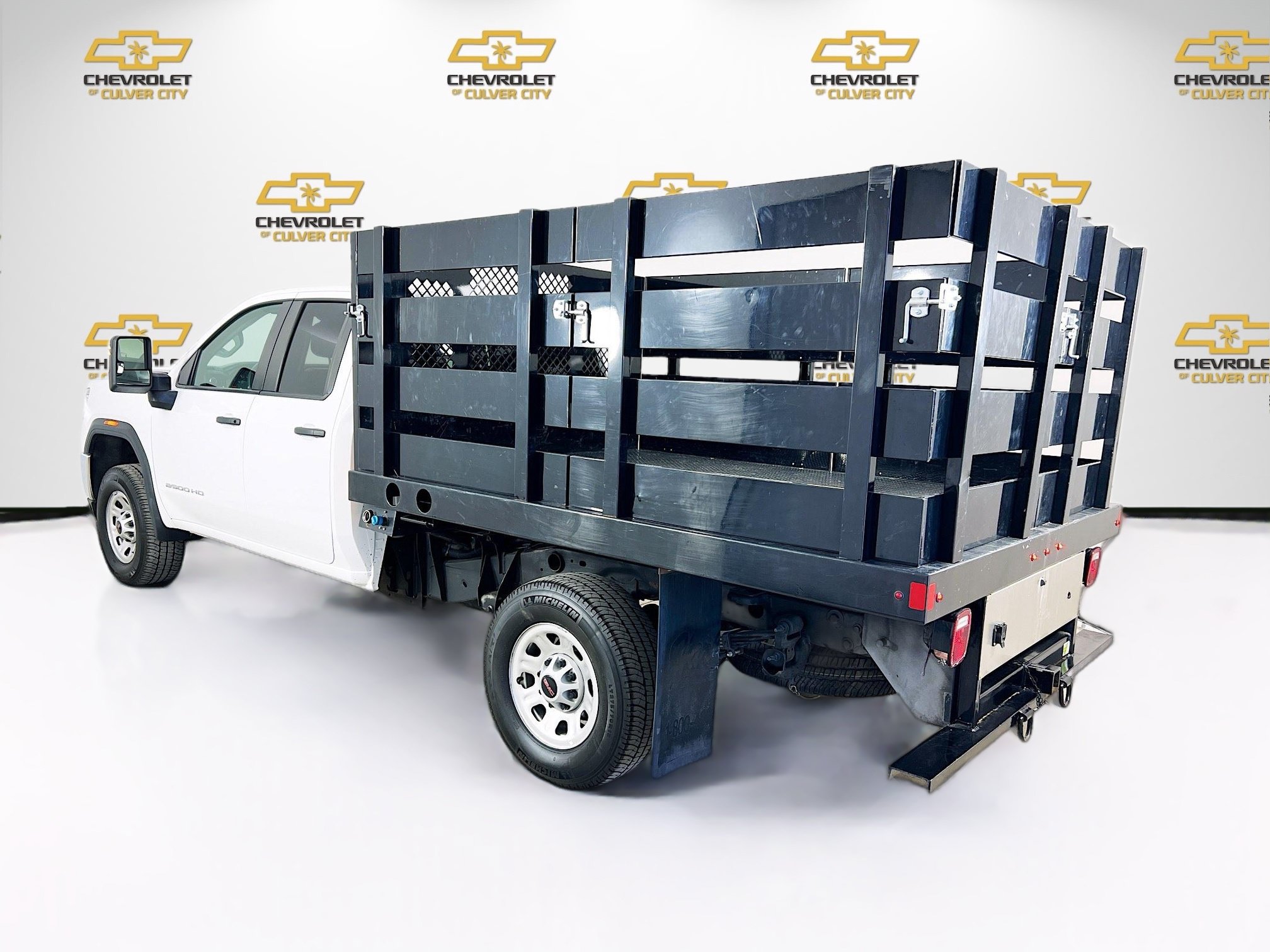 Used 2023 GMC Sierra 2500 Pro w/ Convenience Package AWD/4WD image 6