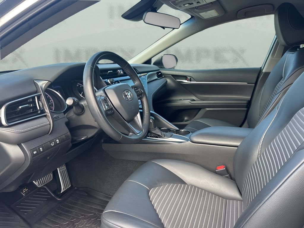 Used 2020 Toyota Camry SE image 9