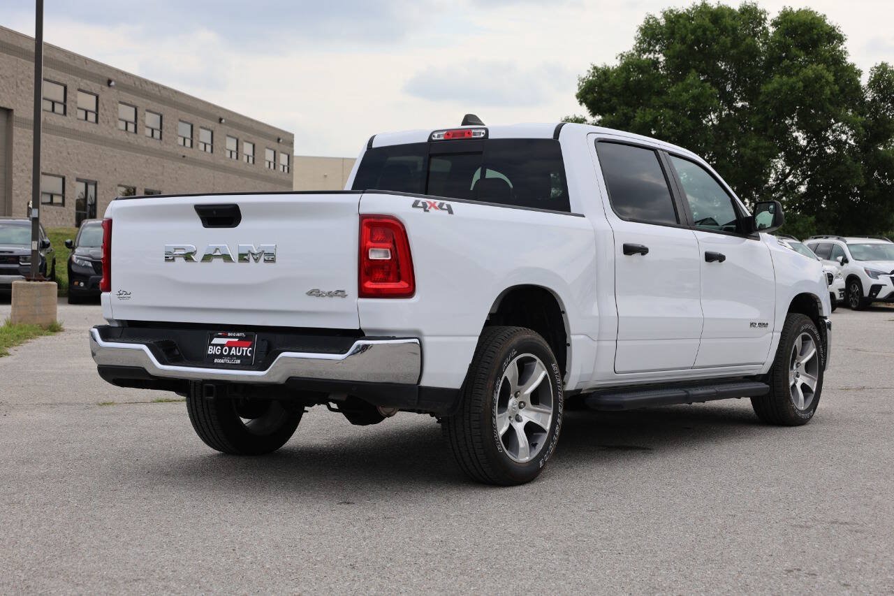 Used 2025 RAM 1500 Tradesman AWD/4WD image 9
