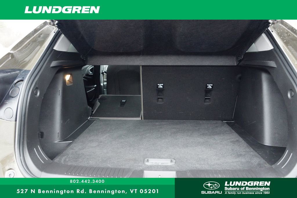 Used 2024 Chevrolet Trax ACTIV w/ Sunroof Package image 26