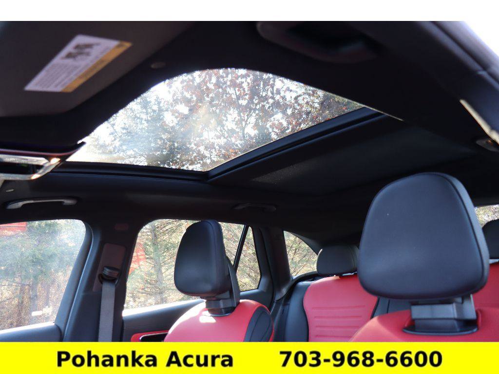 Used 2024 Mercedes-Benz GLC 43 AMG 4MATIC image 16