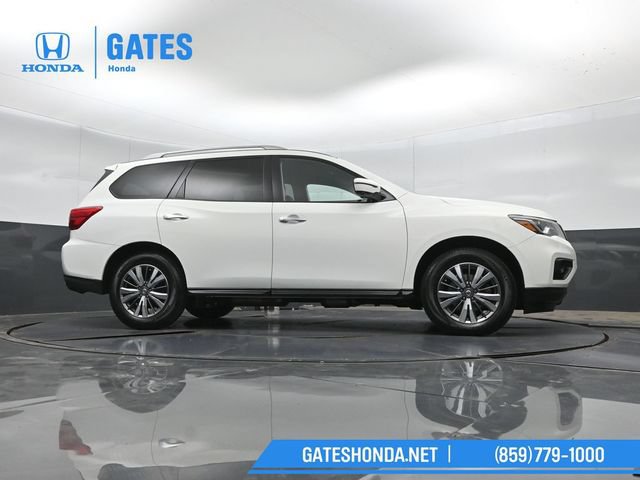 Used 2019 Nissan Pathfinder SL AWD/4WD image 42