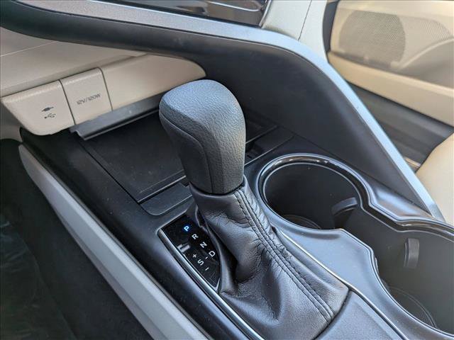 Used 2019 Toyota Camry LE FWD image 15
