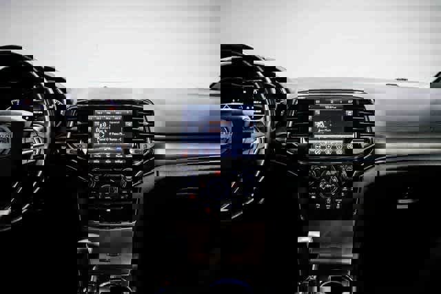 Used 2021 Jeep Grand Cherokee Limited image 13