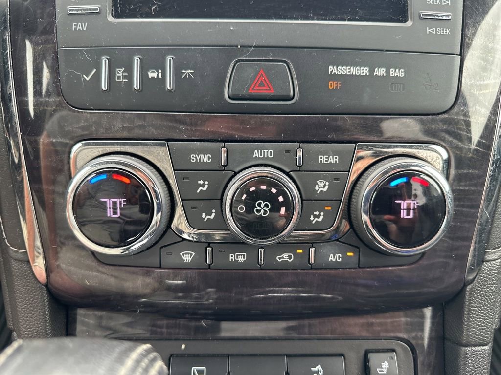 Used 2017 Buick Enclave Leather FWD image 25