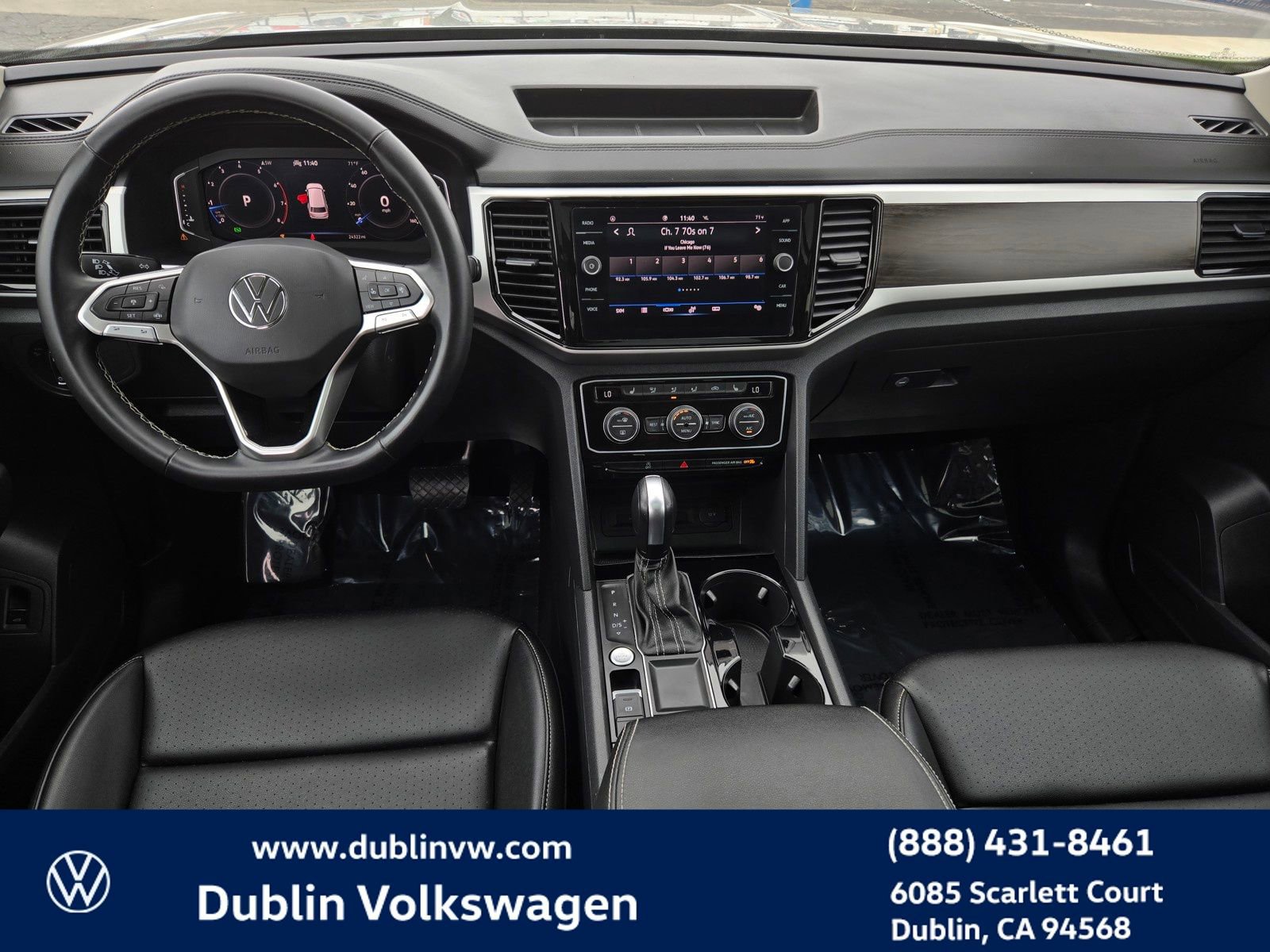 Used 2023 Volkswagen Atlas SE w/ Panoramic Sunroof Package image 14