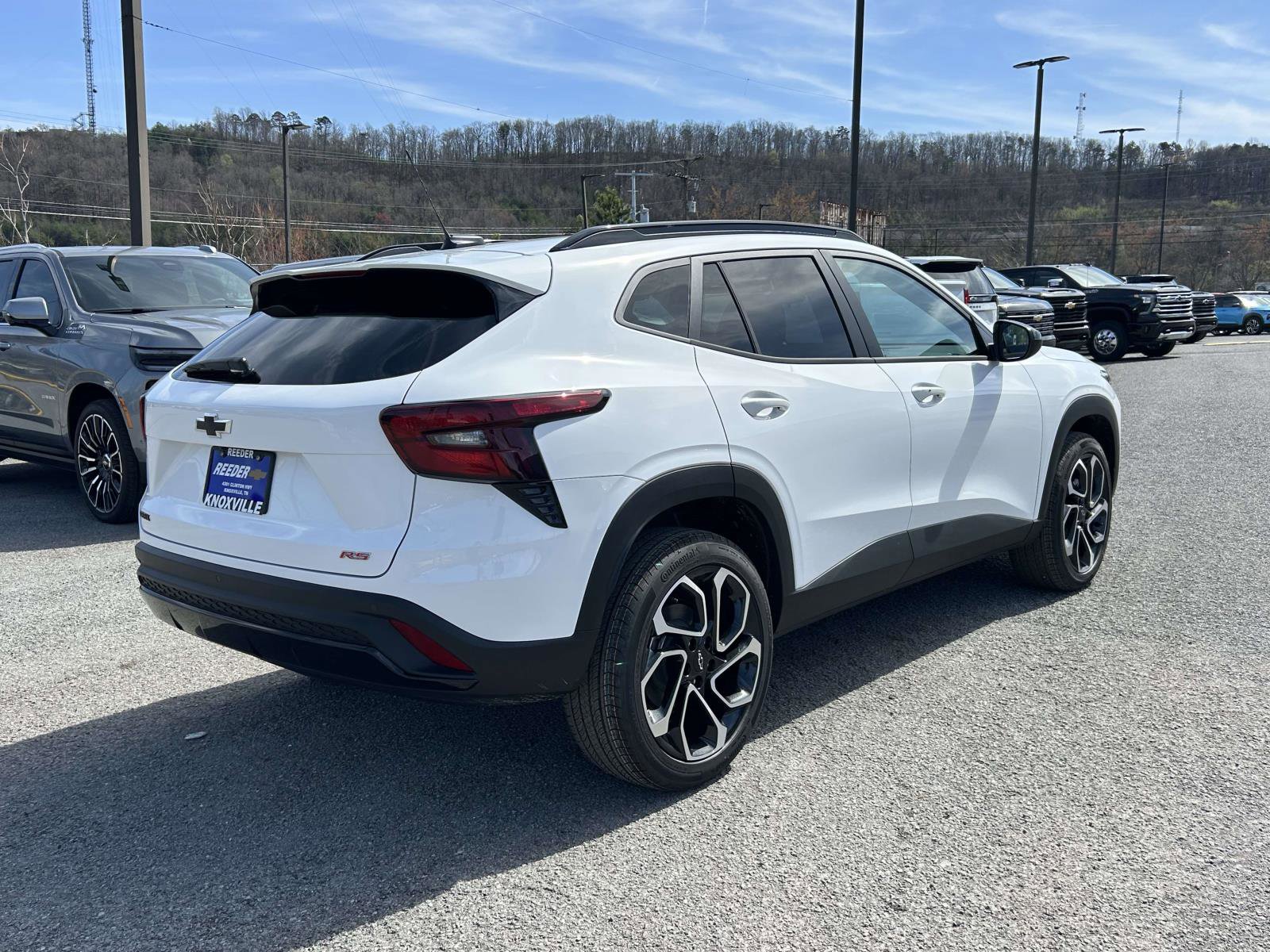 New 2026 Chevrolet Trax RS w/ Driver Confidence Package image 3