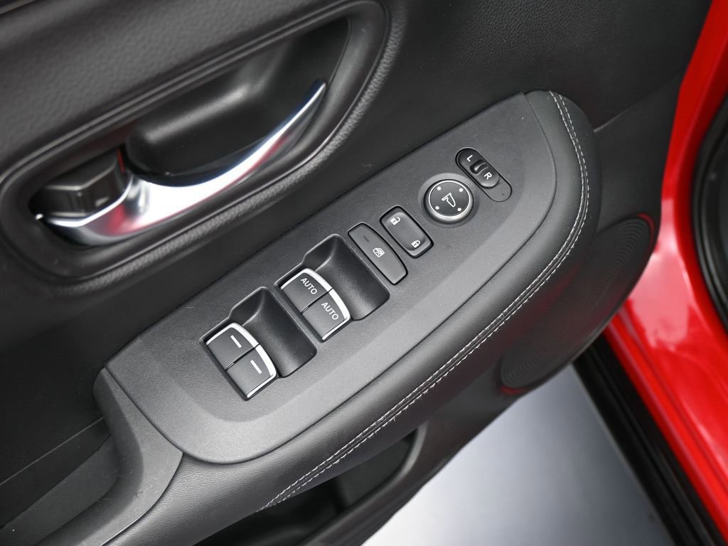 Used 2023 Honda HR-V EX-L image 18