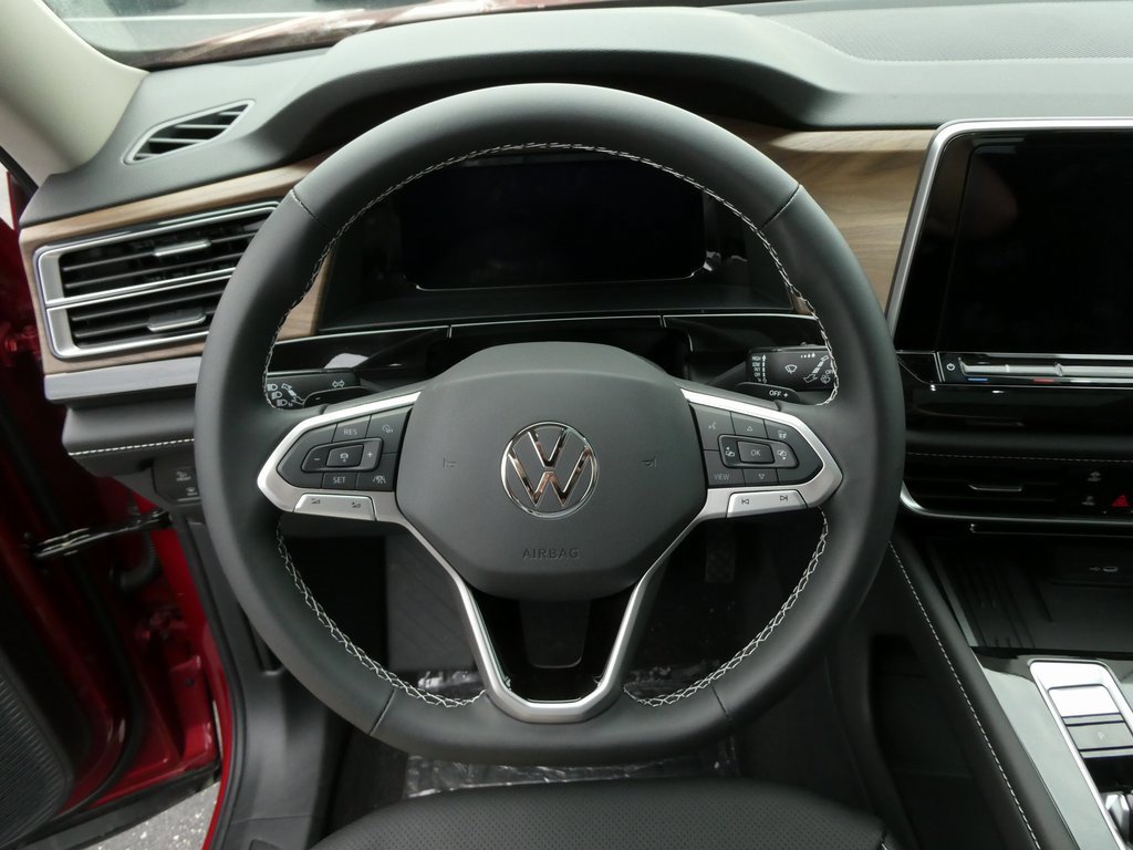 New 2025 Volkswagen Atlas SE image 4