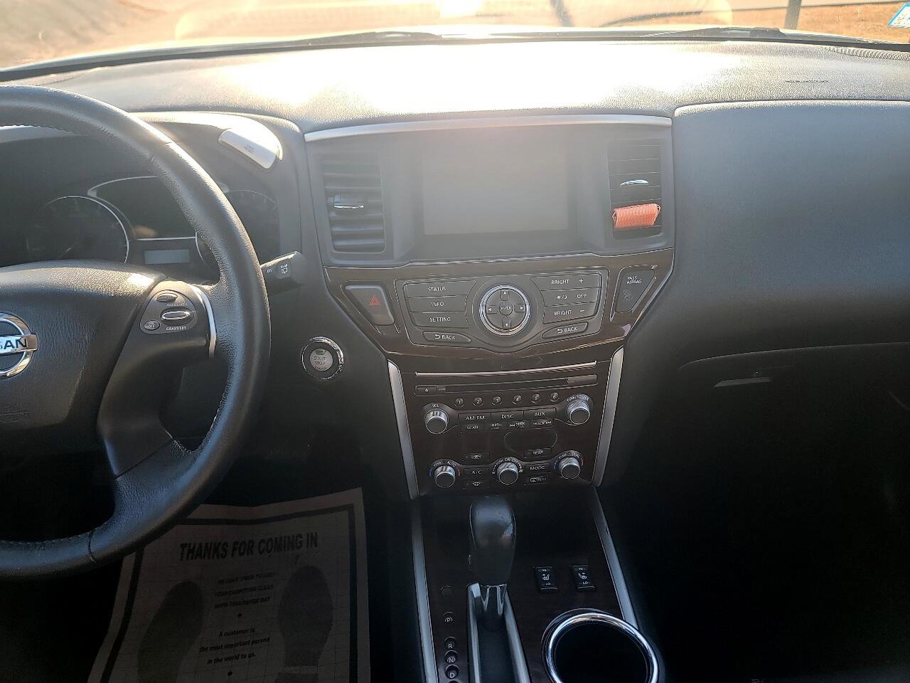 Used 2013 Nissan Pathfinder SL w/ SL Premium Pkg image 18