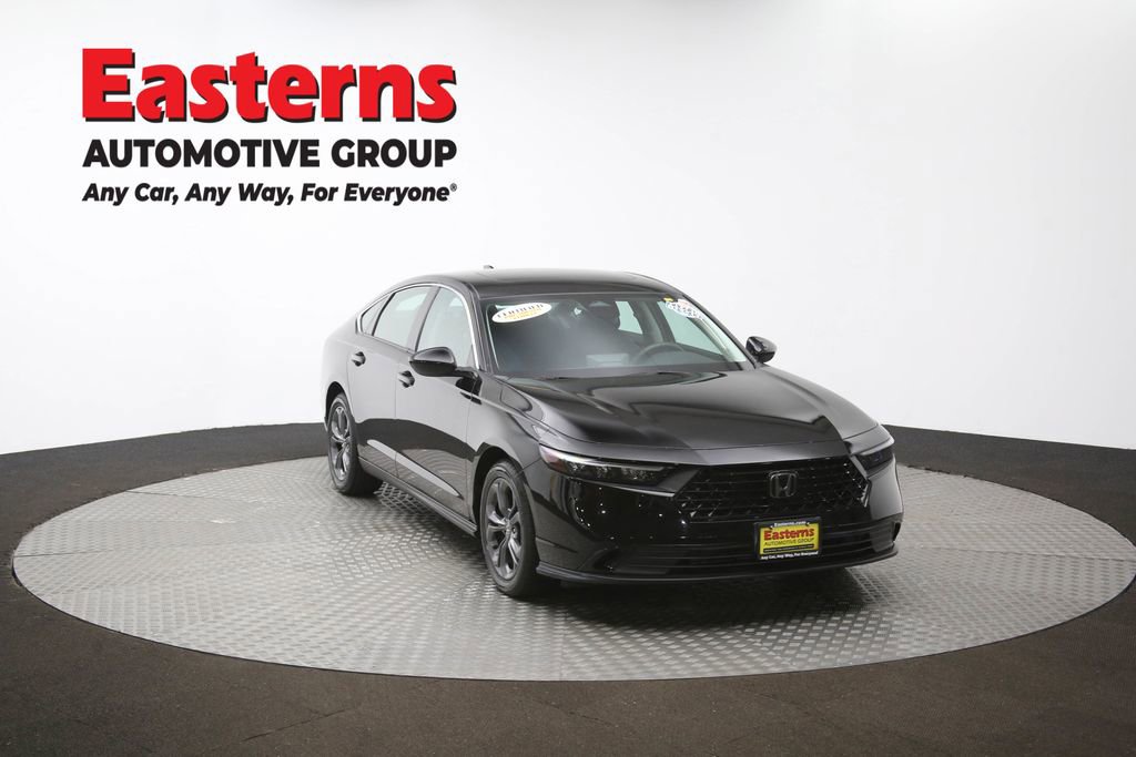 Used 2023 Honda Accord EX image 40