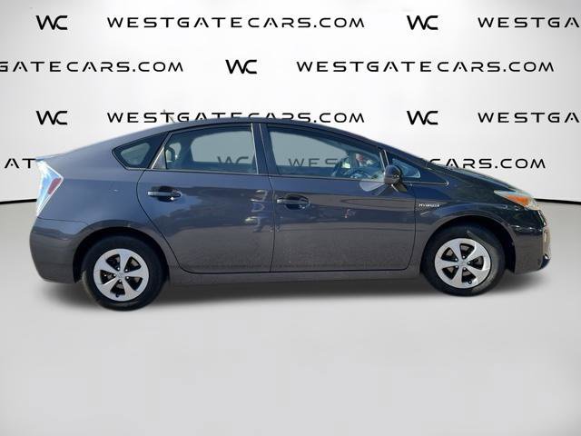Used 2015 Toyota Prius Two FWD image 5