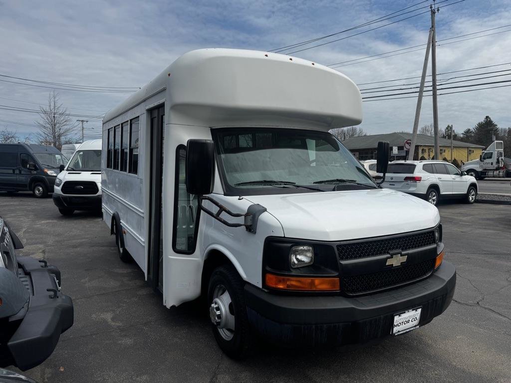Used 2013 Chevrolet Express 3500 w/ School Bus Package RWD image 8