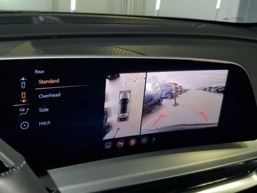 New 2026 Cadillac Lyriq Sport RWD image 21