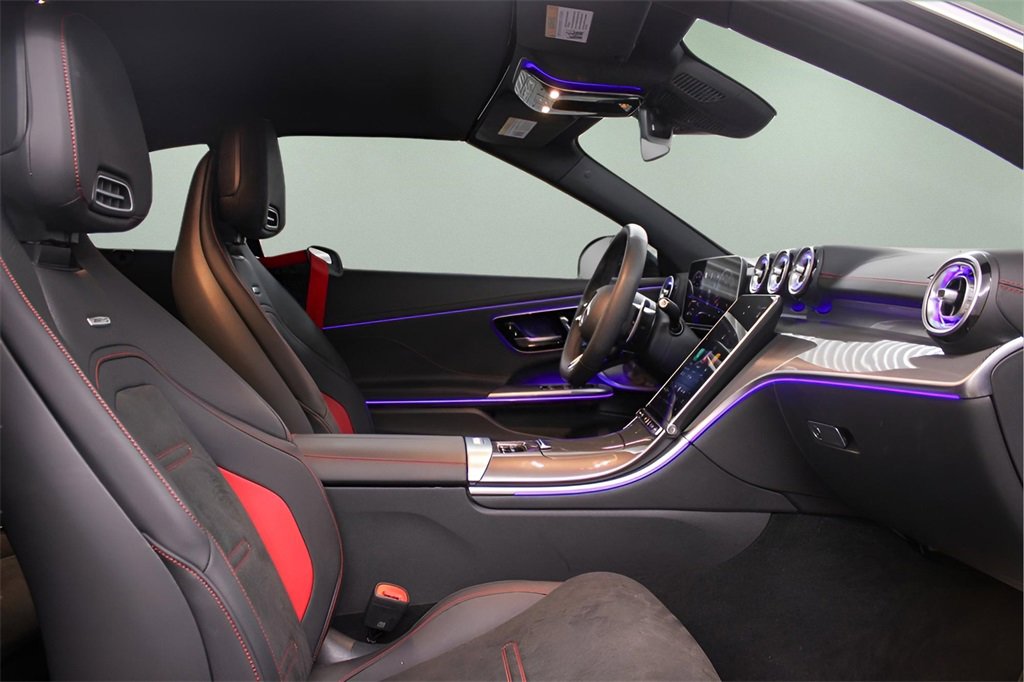 Used 2025 Mercedes-Benz CLE 53 AMG 4MATIC Cabriolet image 25