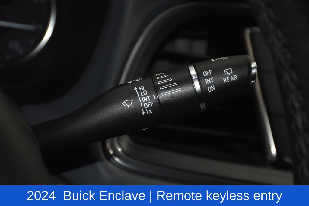 Used 2024 Buick Enclave Premium image 12