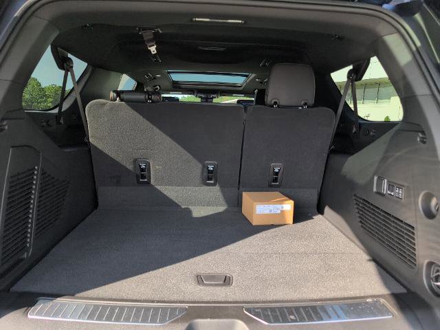 New 2025 GMC Yukon XL AT4 w/ AT4 Premium Plus Package image 4