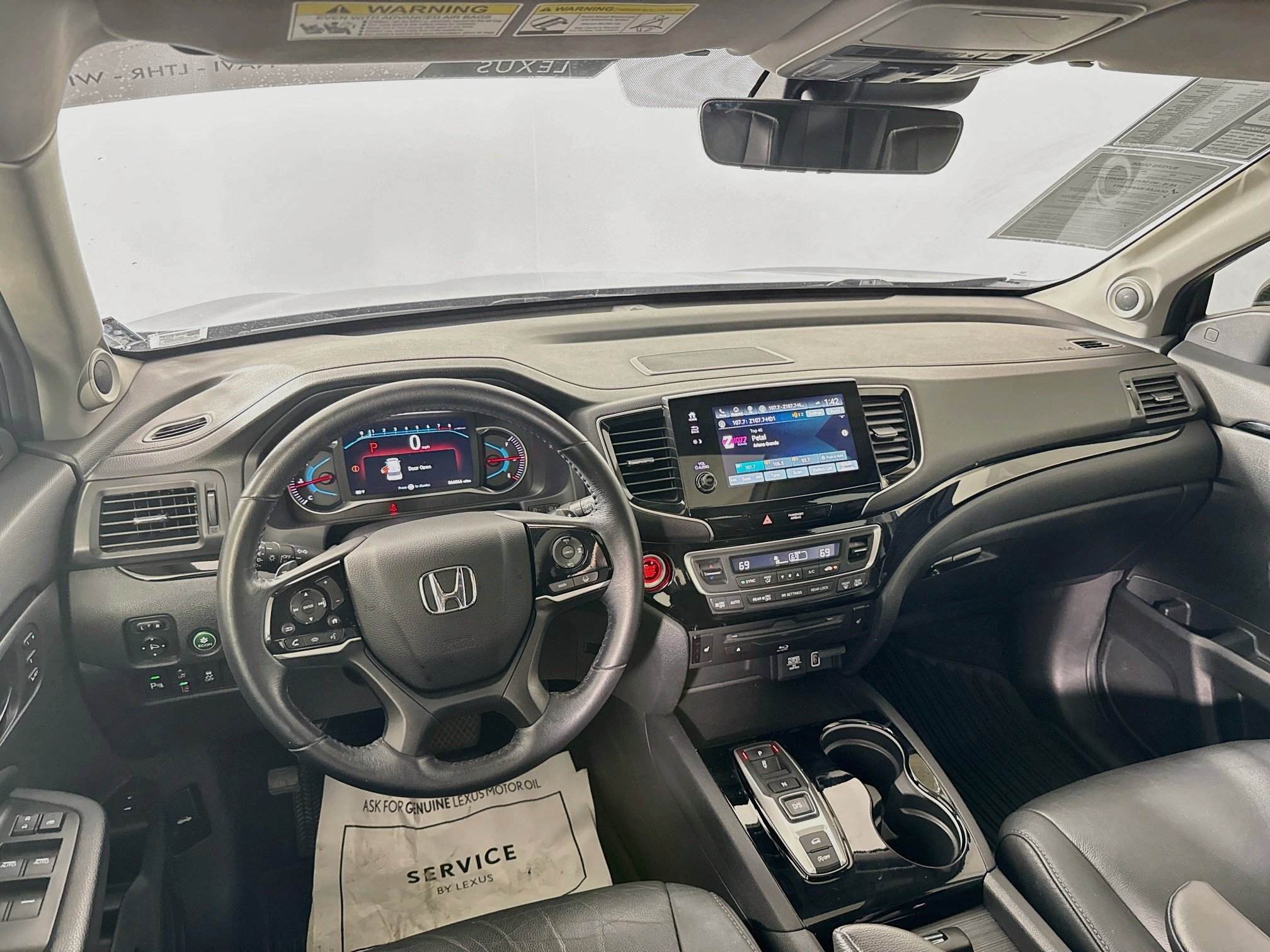 Used 2021 Honda Pilot Touring image 24