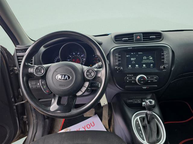 Used 2018 Kia Soul + image 17