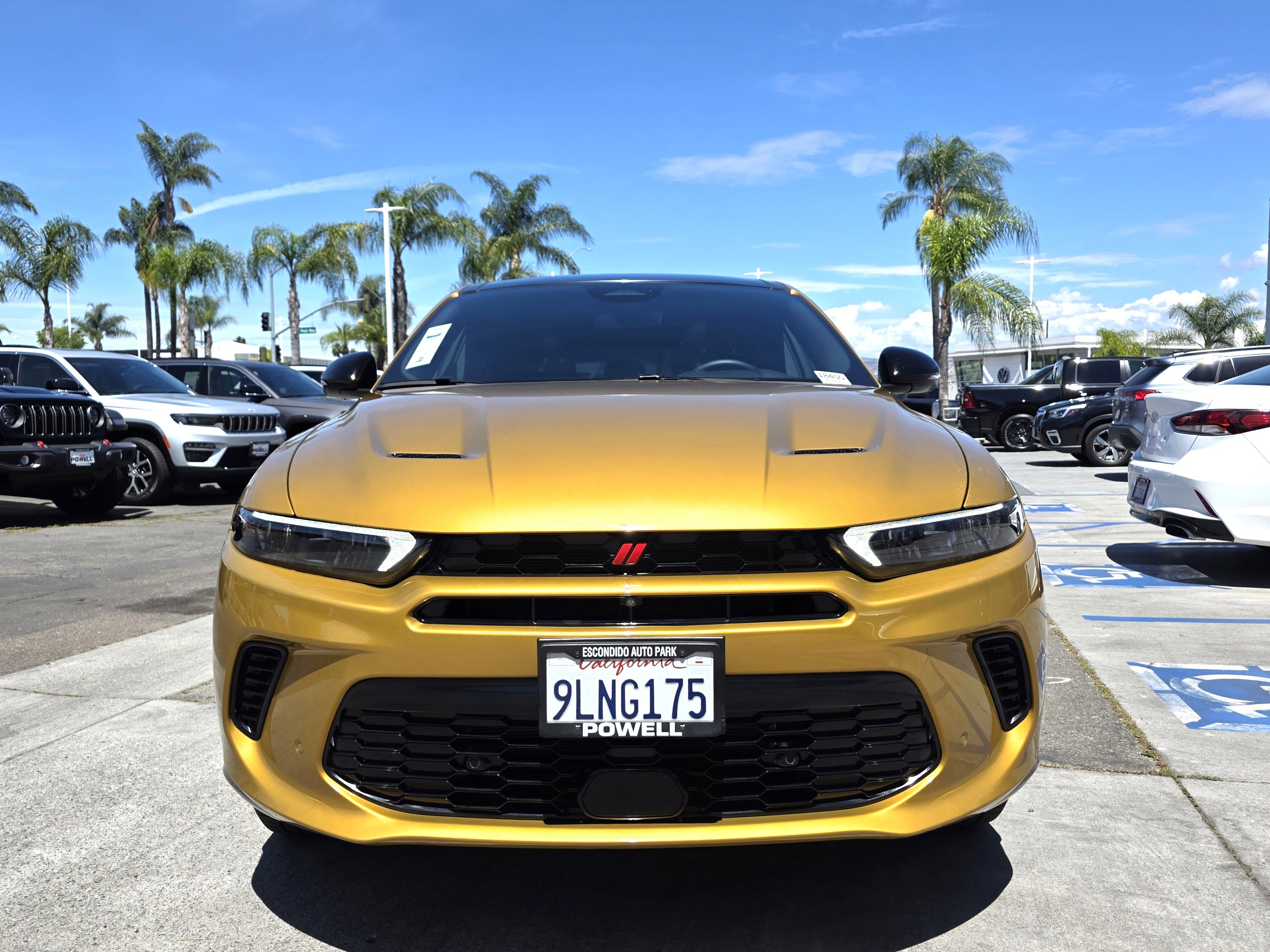 Certified 2024 Dodge Hornet R/T Plus w/ Tech Pack Plus w/o Parking AWD/4WD image 7