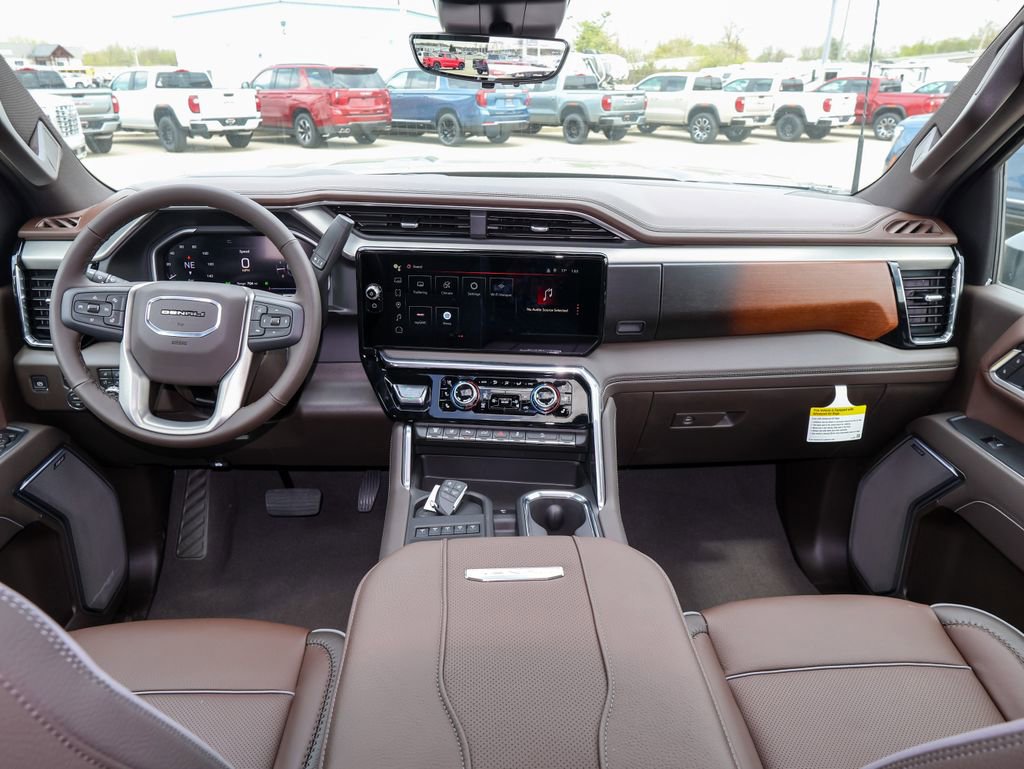 New 2026 GMC Sierra 2500 Denali w/ Denali Reserve Package AWD/4WD image 14