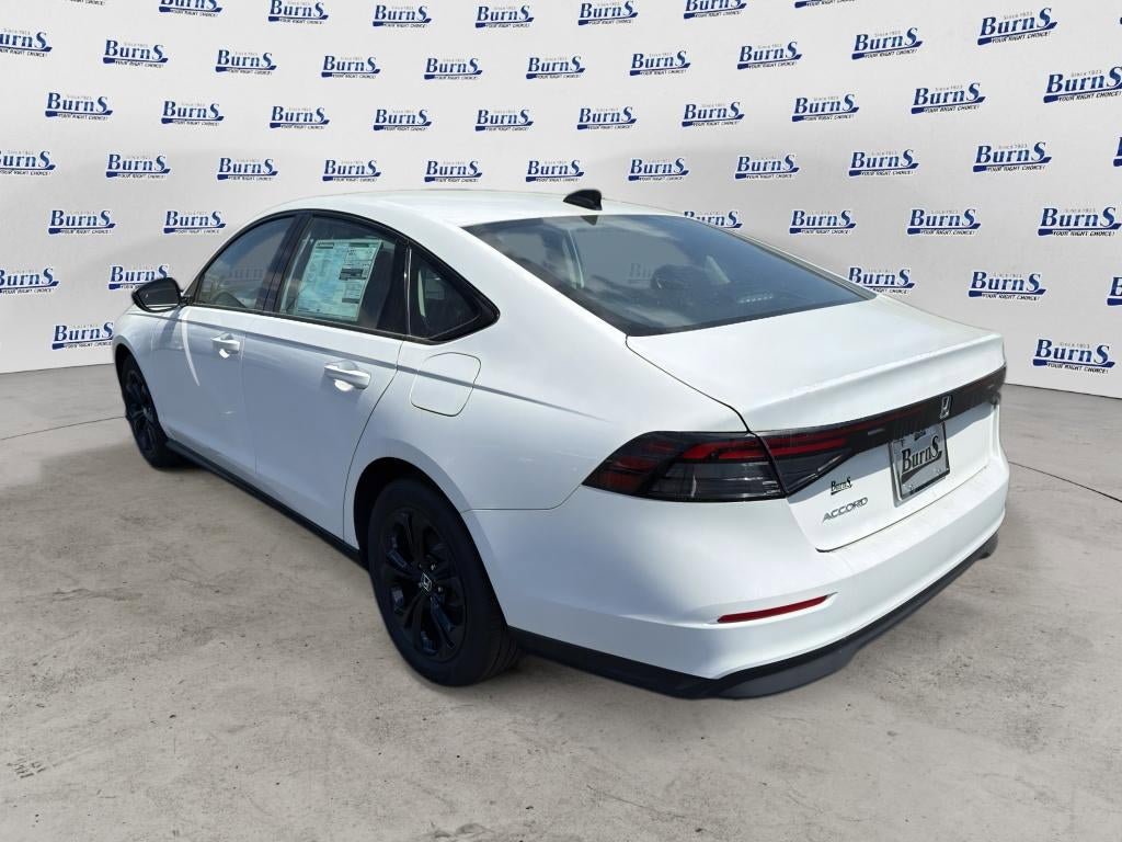 New 2025 Honda Accord SE image 5