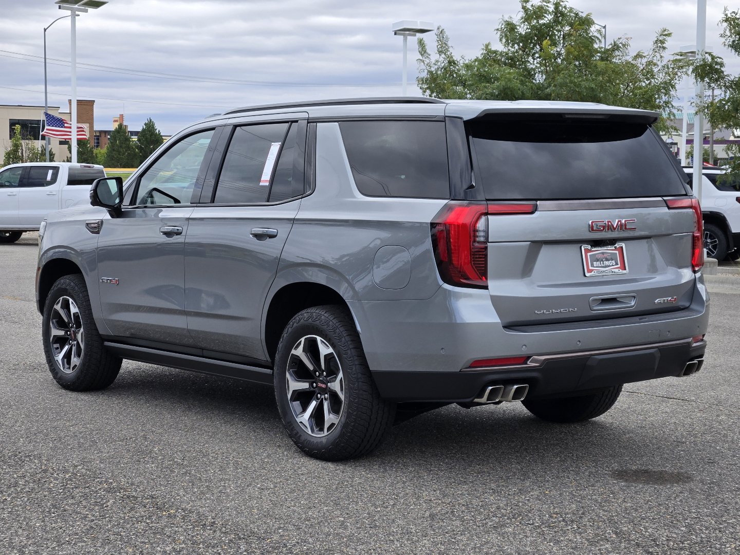 New 2026 GMC Yukon AT4 Ultimate AWD/4WD image 9