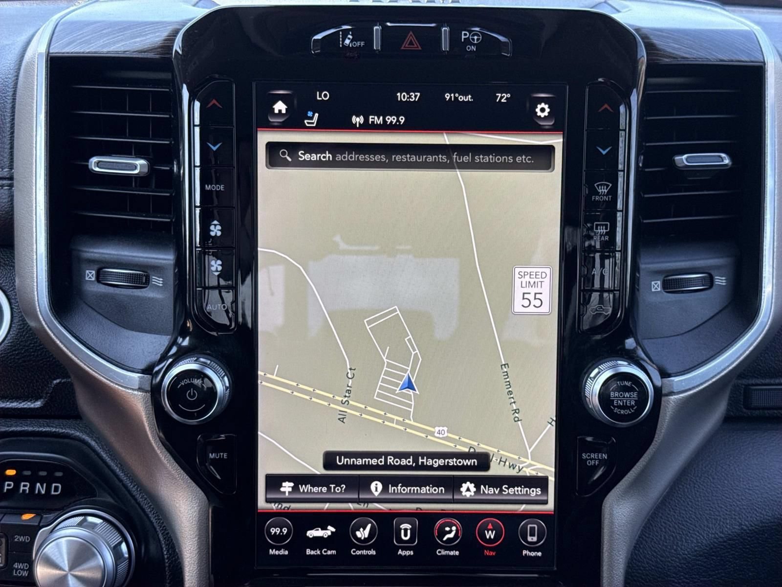 Used 2019 RAM 1500 Laramie AWD/4WD image 9