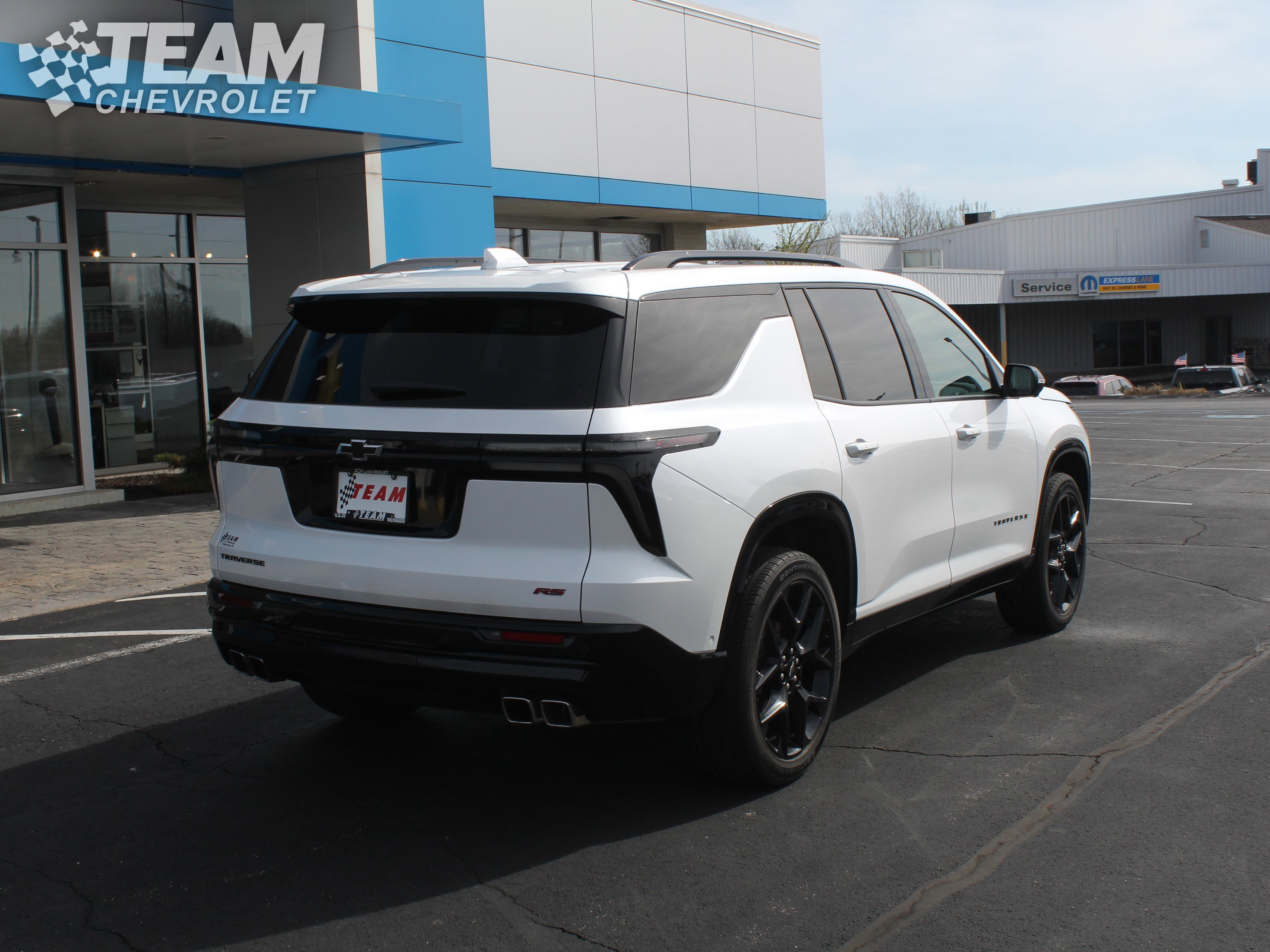 Used 2024 Chevrolet Traverse RS w/ LPO, Floor Liner Package image 4