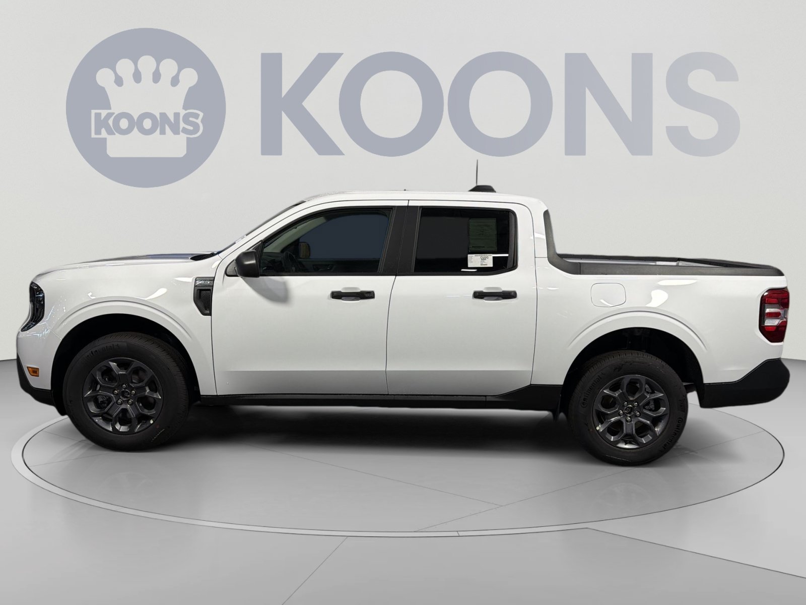 New 2026 Ford Maverick XLT w/ Equipment Group 301A AWD/4WD image 2