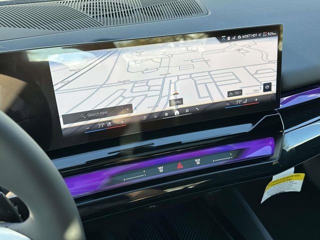 New 2026 BMW 550e xDrive image 16