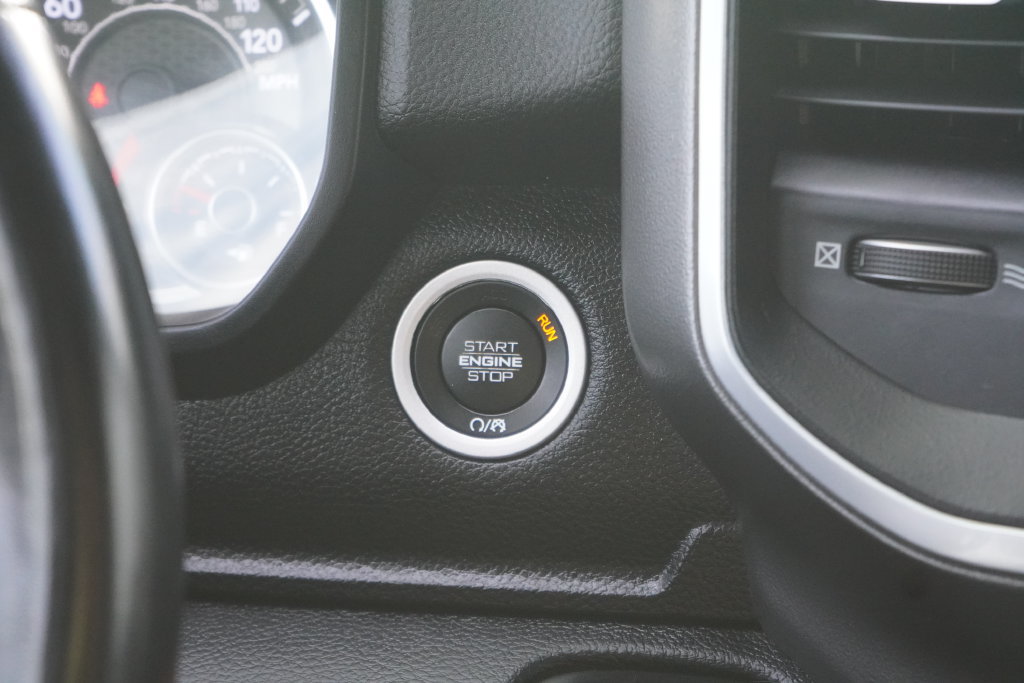 Used 2022 RAM 1500 Big Horn AWD/4WD image 25