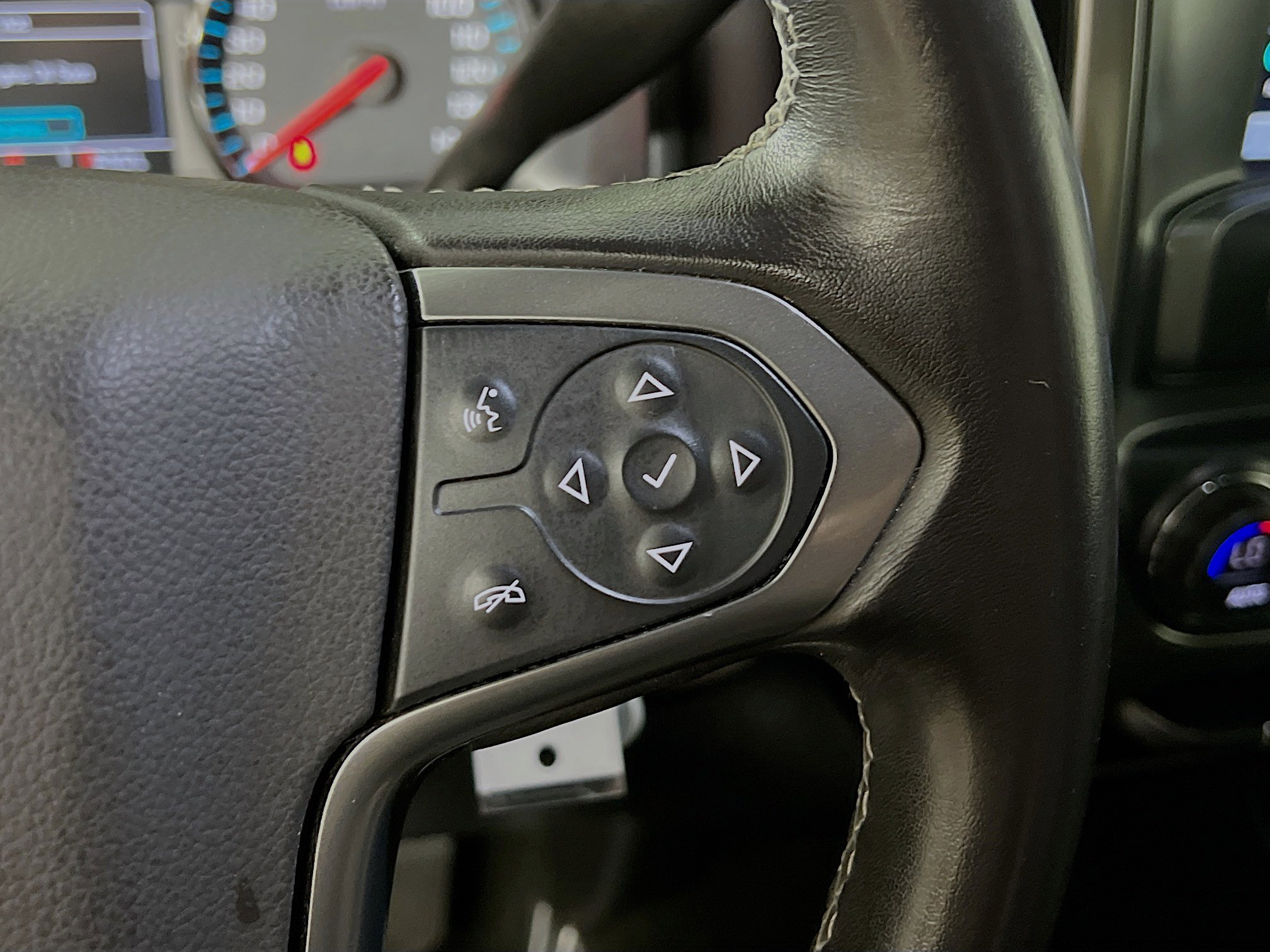 Used 2018 Chevrolet Silverado 1500 LT w/ All Star Edition image 20