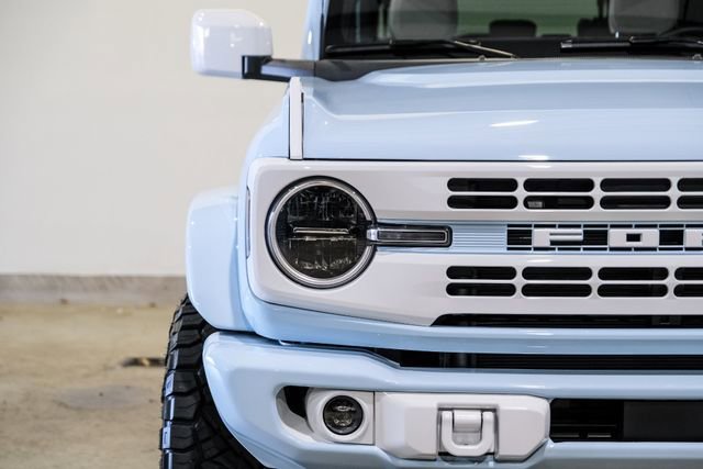 Used 2025 Ford Bronco Heritage Edition image 3