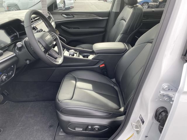 New 2024 Jeep Grand Cherokee Limited 4xe w/ Luxury Tech Group II AWD/4WD image 11