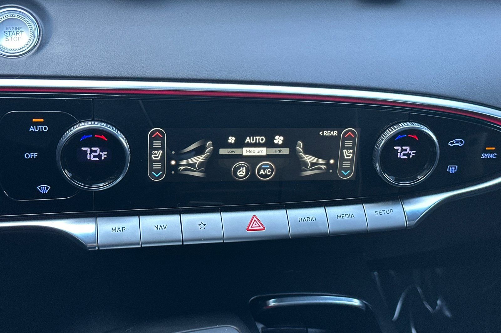 Used 2023 Genesis GV70 2.5T w/ Sport Prestige Package image 22