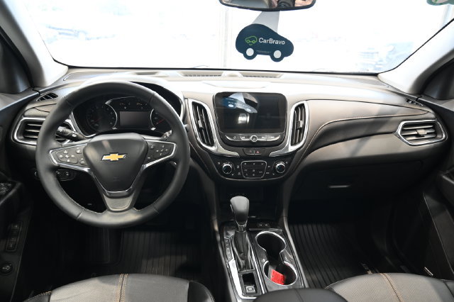 Certified 2024 Chevrolet Equinox Premier AWD/4WD image 12