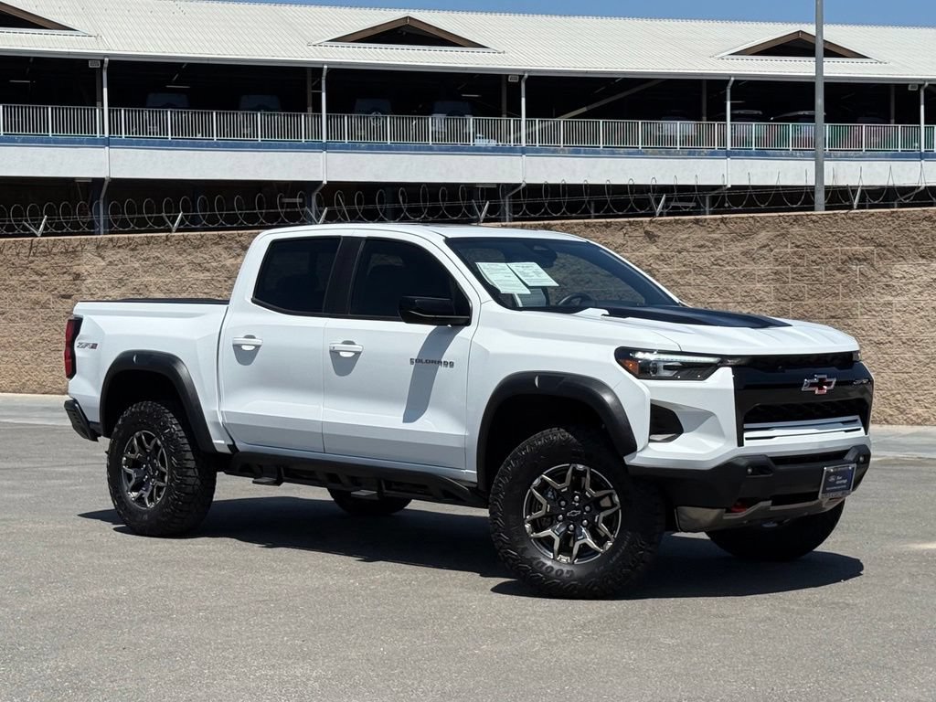 Used 2025 Chevrolet Colorado ZR2