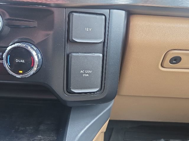 Certified 2024 Ford F350 4x4 Crew Cab Super Duty image 35