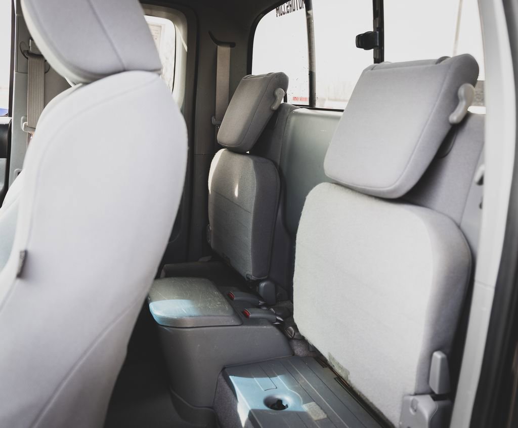 Used 2010 Toyota Tacoma 4x4 Access Cab V6 image 21