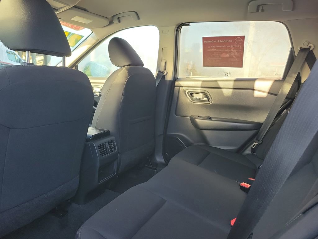 Certified 2025 Nissan Rogue S image 8