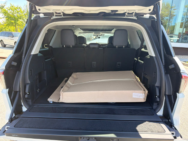 New 2027 Lincoln Navigator L Reserve AWD/4WD image 19