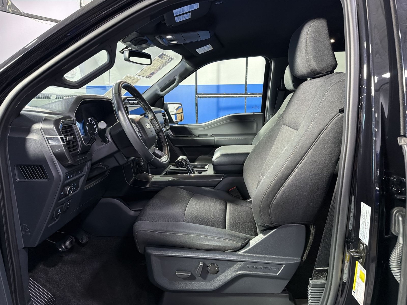 Used 2022 Ford F150 XLT w/ Equipment Group 302A High AWD/4WD image 25
