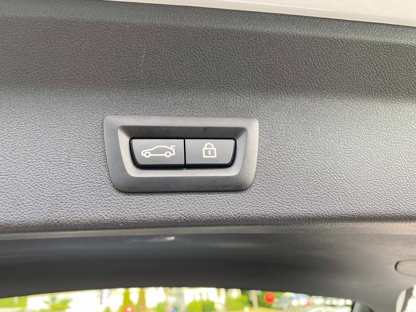 Used 2022 BMW X3 xDrive30i w/ Convenience Package image 6