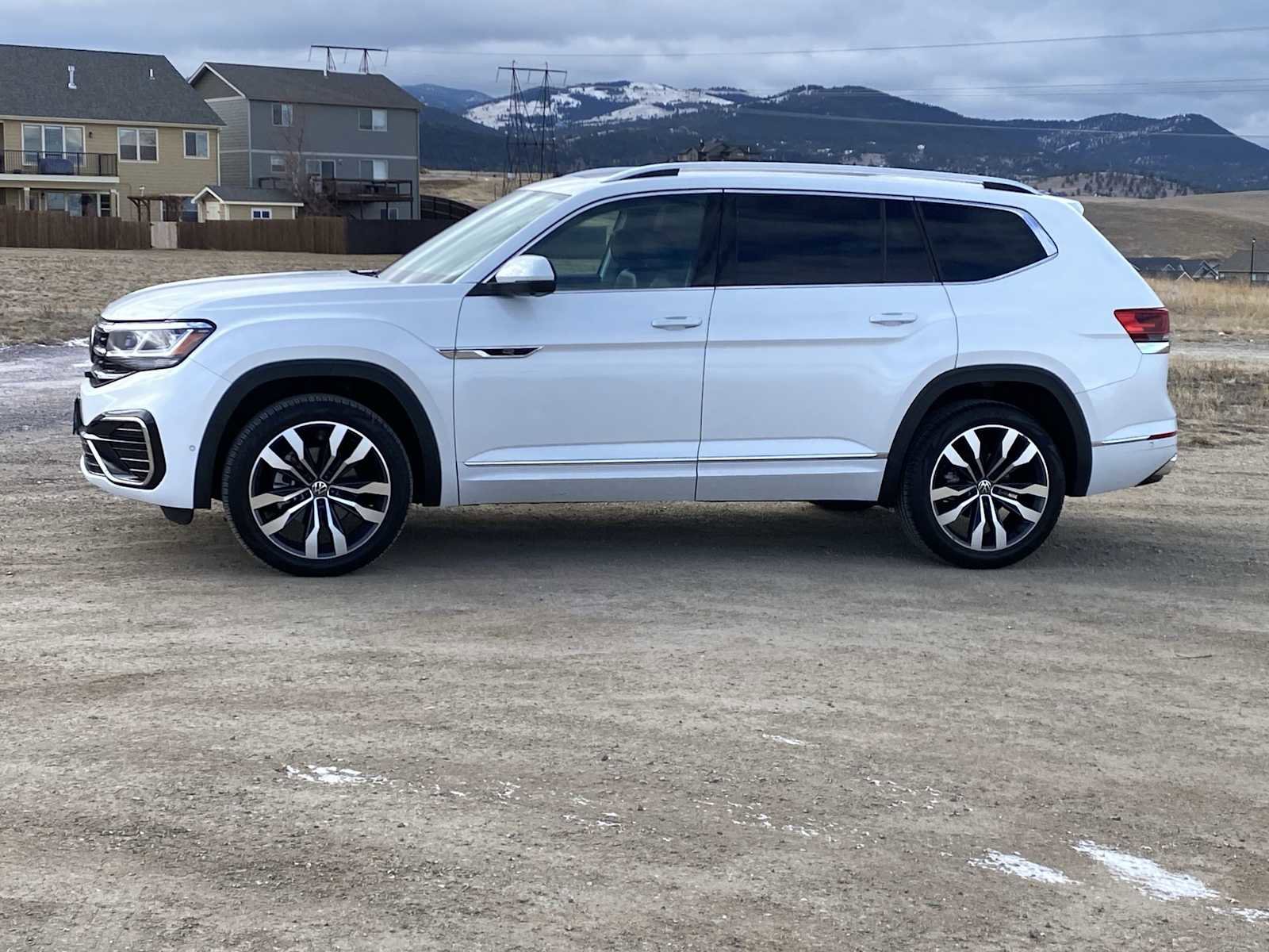 Used 2023 Volkswagen Atlas SEL Premium image 10