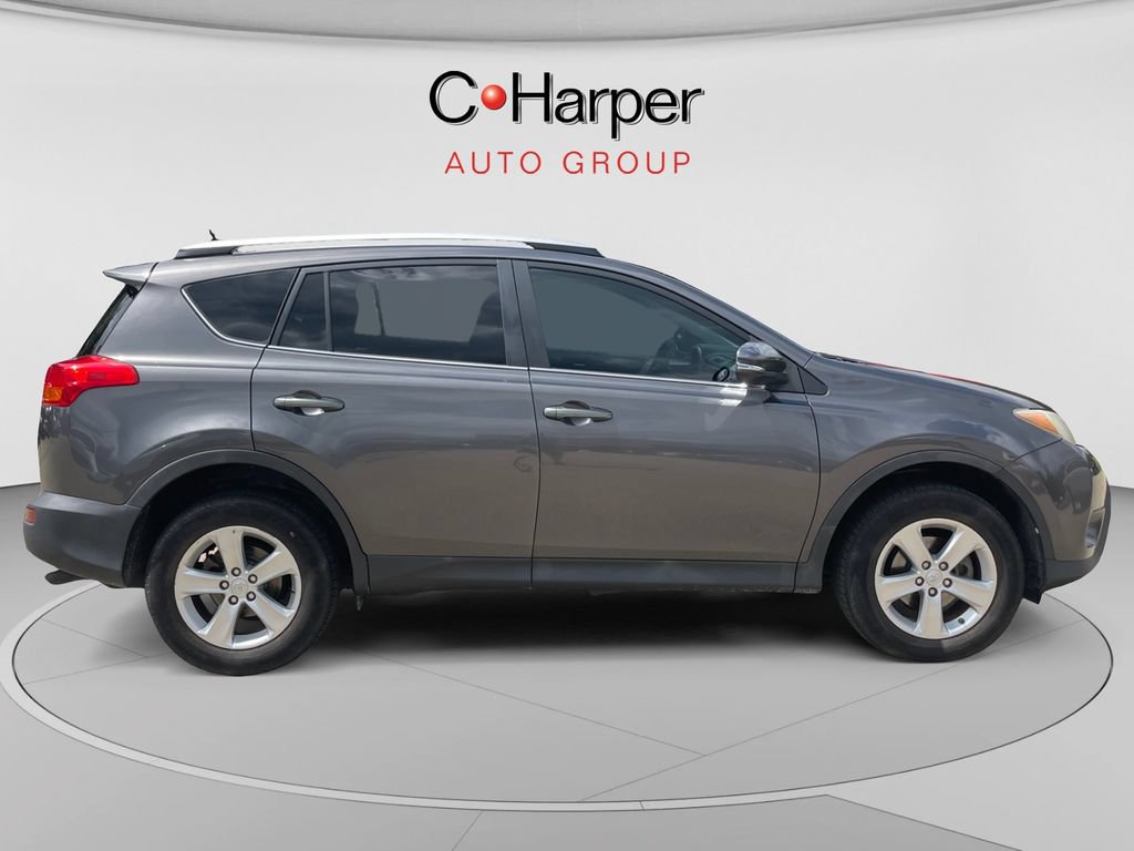 Used 2014 Toyota RAV4 XLE FWD image 2
